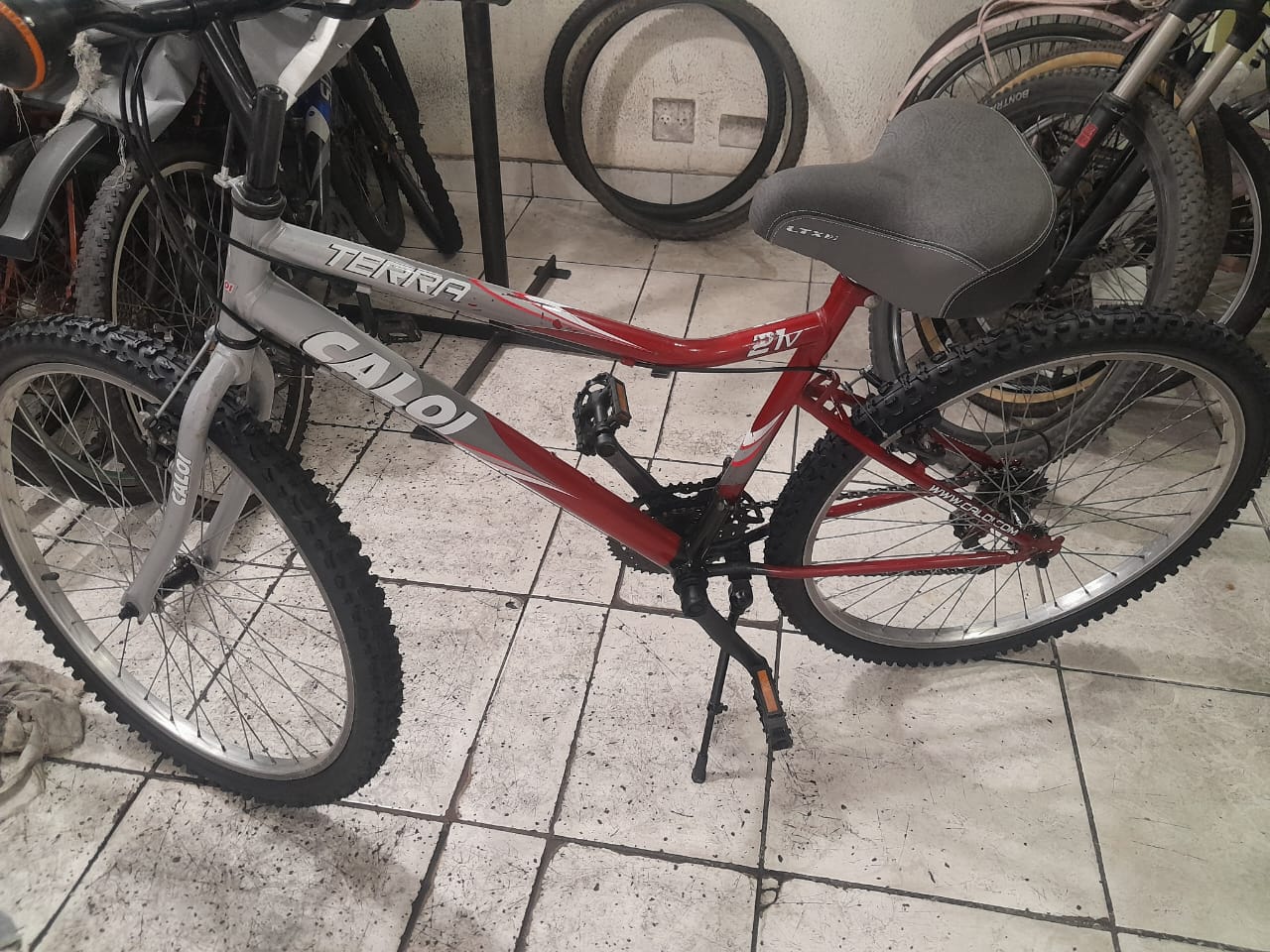 🚲 RIFA SOLIDÁRIA — Bicicleta Seminova Caloi Terra 21v - Escola Caliandra — imagem 2