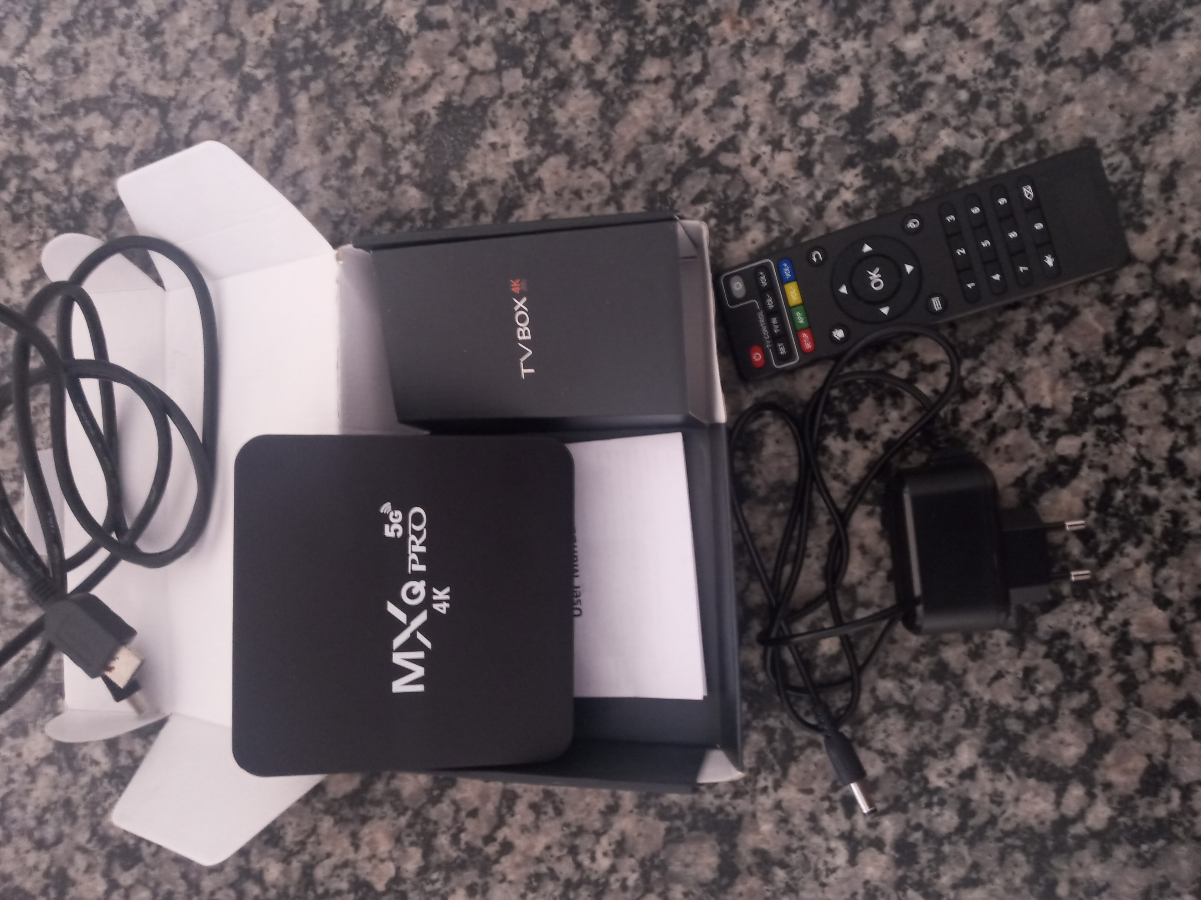 Tv box smartpro + 1 ano de assinatura IPTV . — imagem 2