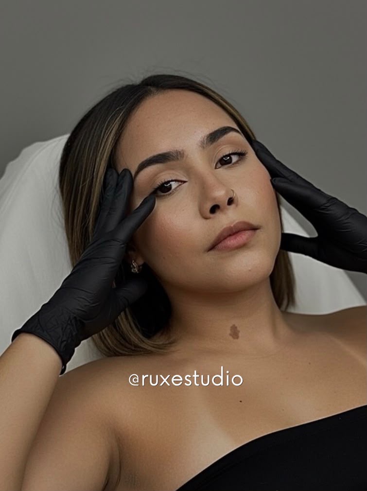 Extensão de Cílios Ruxe Studio